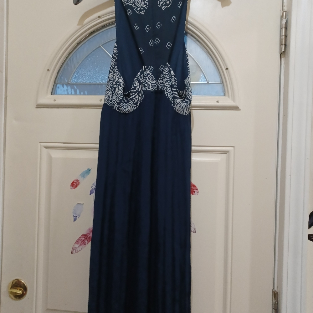 Made for Impulse Small Formal dtess